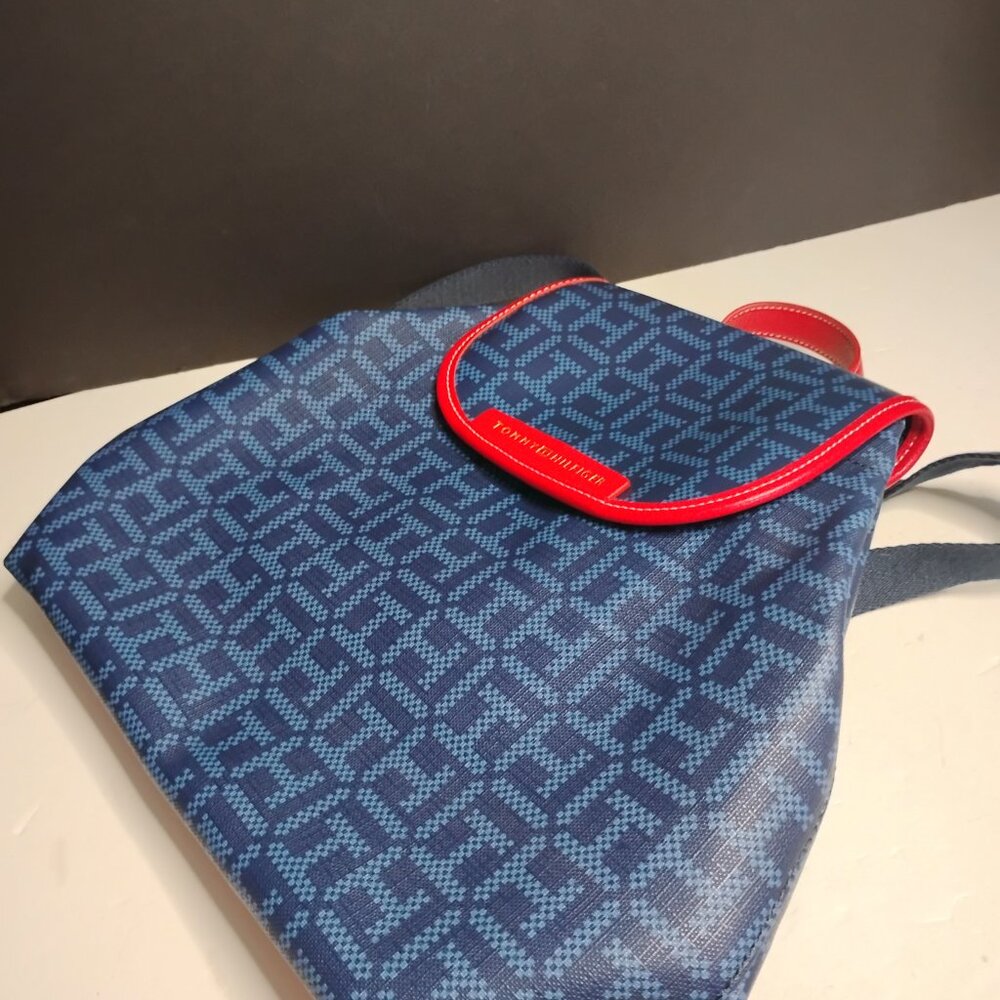 Tommy Hilfiger Dianna II Large Flap Backpack - Picture 8 of 8